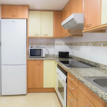 Precioso Apartamento Con Balcon Calonge * Calonge (Catalonia)